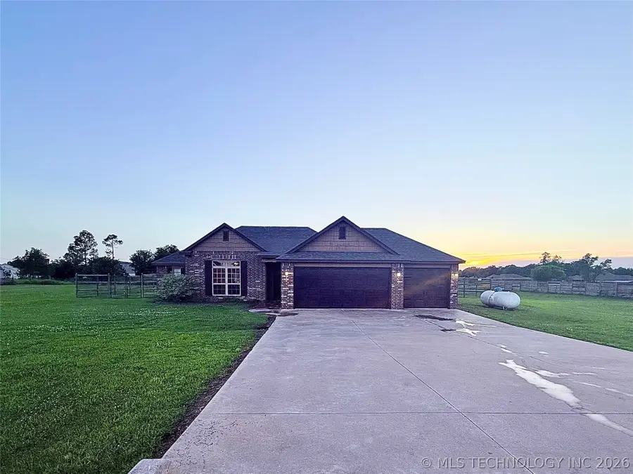 13964 Saddlebrook Drive, Oologah, OK 74053 - #2