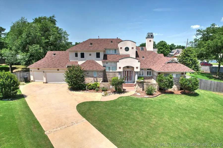 524 S 67th Street, Broken Arrow, OK 74014 - #2