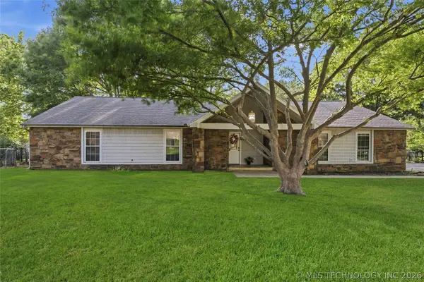 8324 Harp Boulevard, Broken Arrow, OK 74014