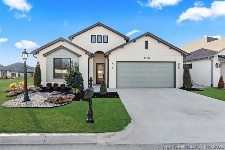 1228 N 72nd Street, Broken Arrow, OK 74014 - #2
