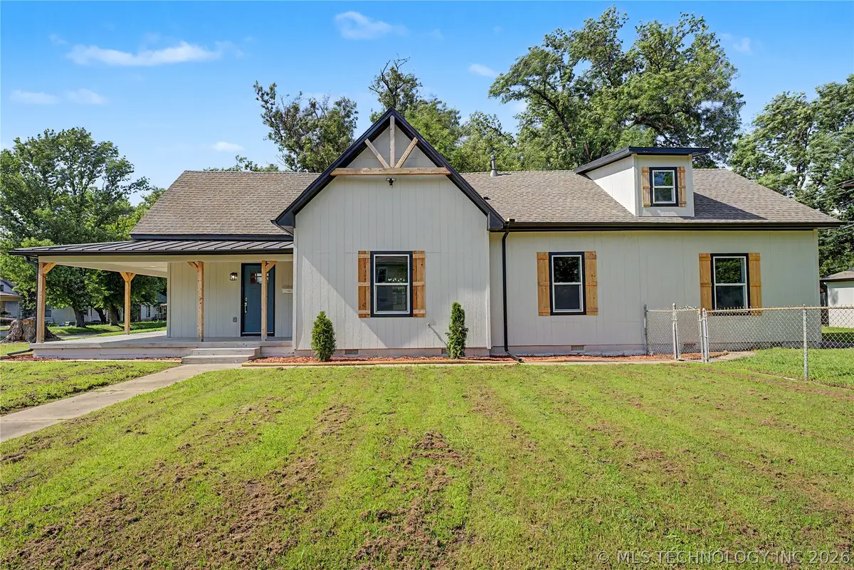 1204 N Wyandotte Avenue, Dewey, OK 74029 - #1