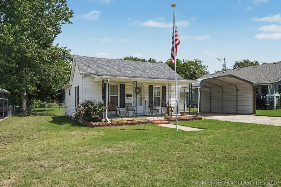 121 W Cleveland Avenue, Sapulpa, OK 74066 - #2