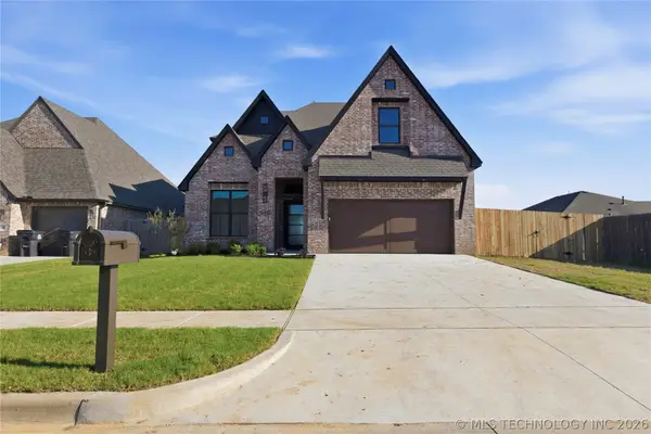 610 E 149th Street S, Glenpool, OK 74033