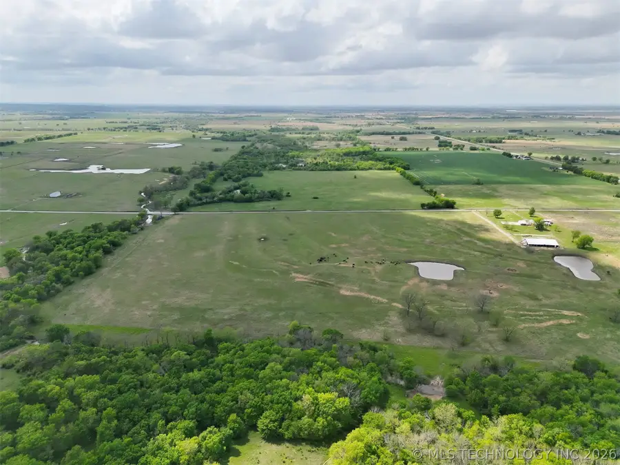 13 S 194th Street W, Council Hill, OK 74428 - #2