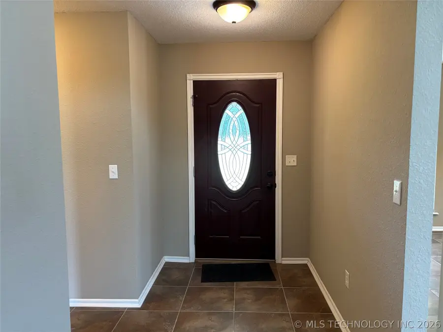 67 Magnolia Drive, Ardmore, OK 73401 - #3