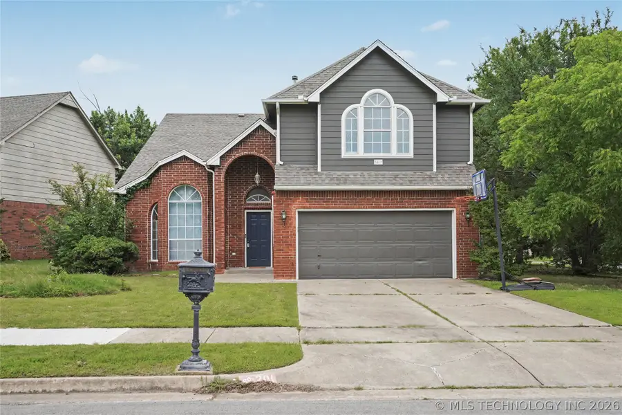201 N Magnolia Court, Broken Arrow, OK 74012 - #3