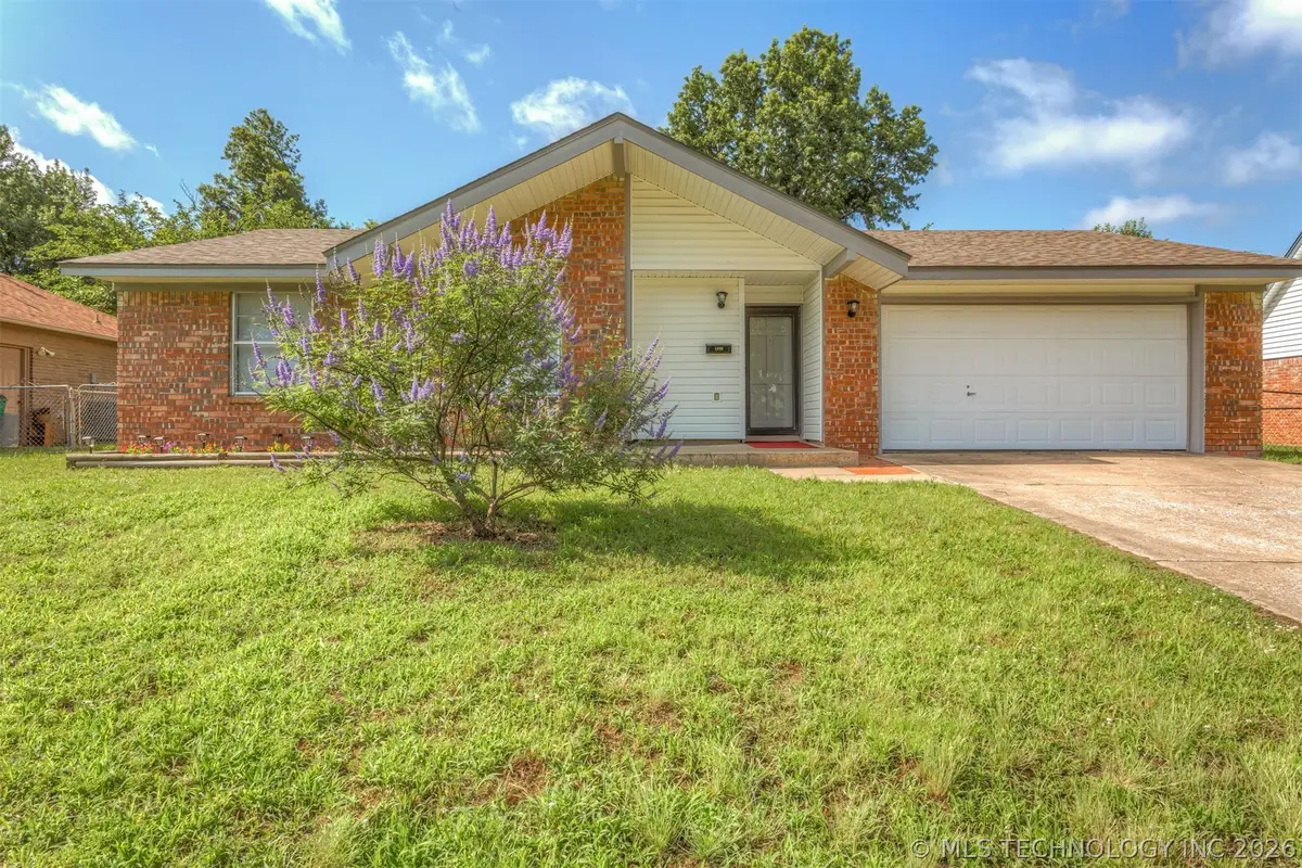 1508 Cardinal Circle, Sapulpa, OK 74066 - #1