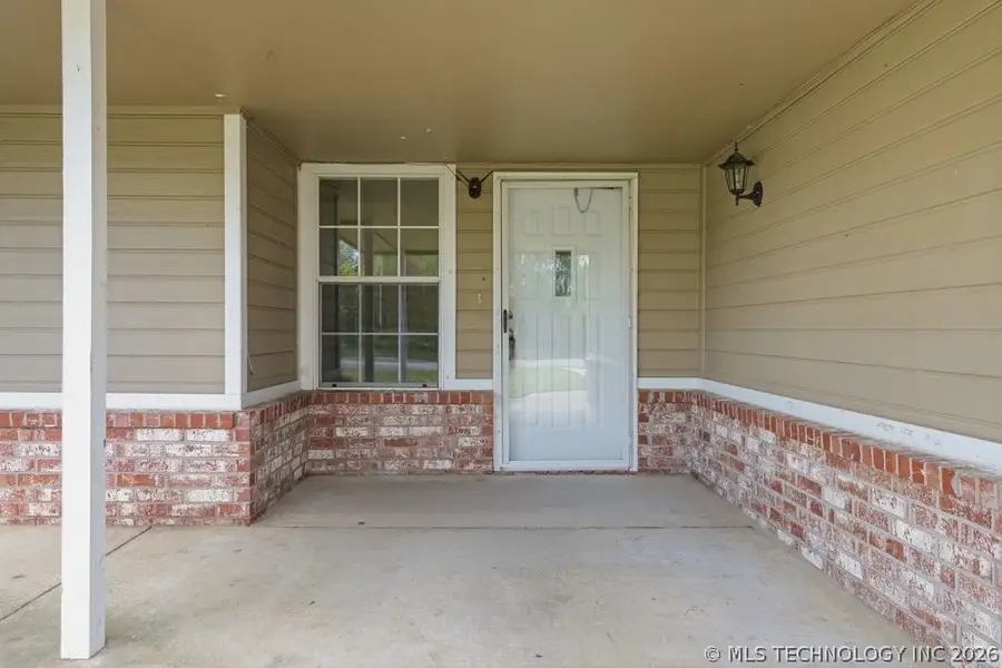 24715 S Eastwood Drive, Claremore, OK 74019 - #3