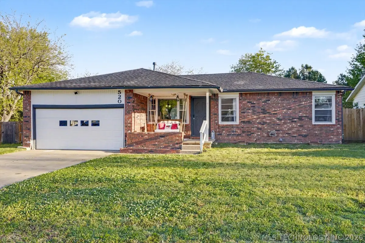 520 W Toledo Street, Broken Arrow, OK 74012 - #1