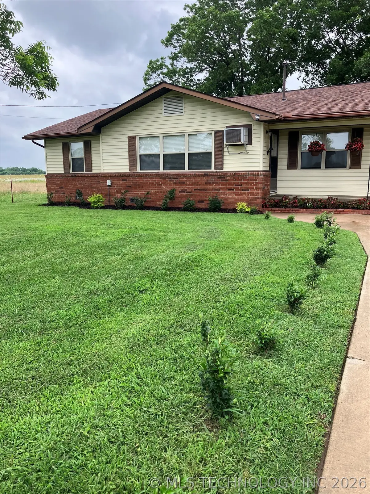 12413 S 114th W, Oktaha, OK 74450 - #1