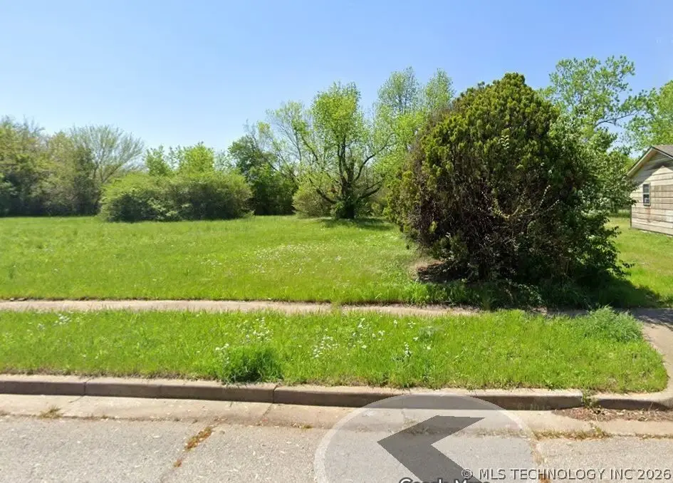 6208 N Boulder Avenue W, Tulsa, OK 74126 - #1