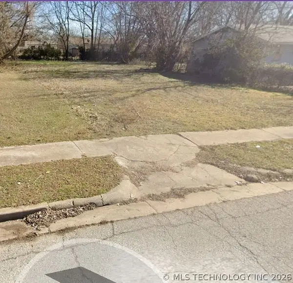 6385 N Boulder Avenue W, Tulsa, OK 74126