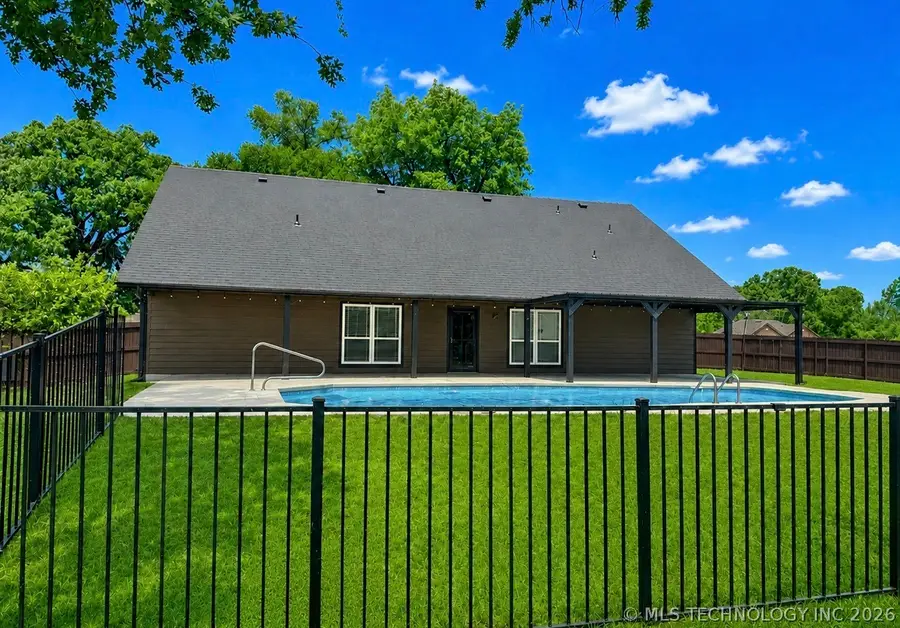 529 Kylie Avenue, Ada, OK 74820 - #3