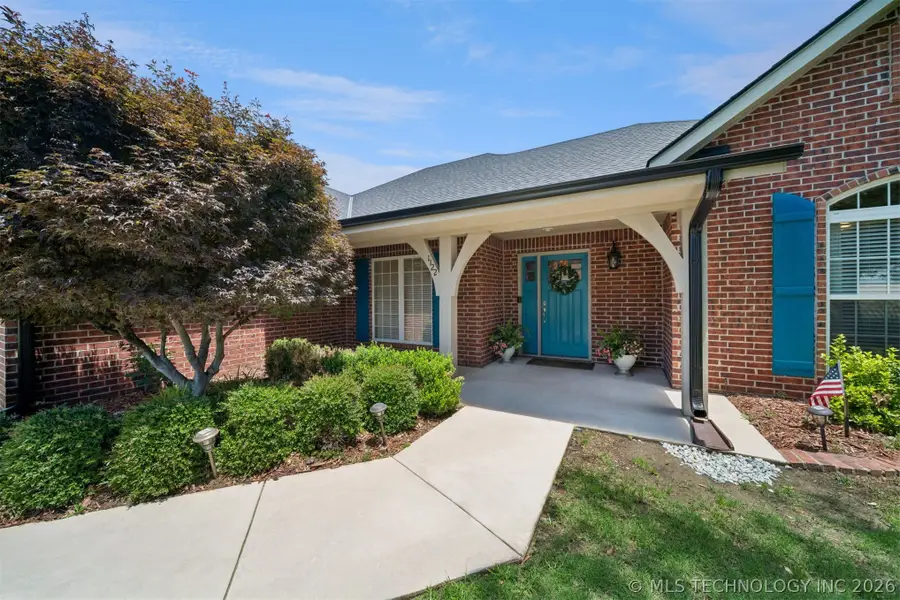1122 Arbor Drive, Bartlesville, OK 74006 - #3