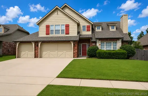2422 S Umbrella Place, Broken Arrow, OK 74012
