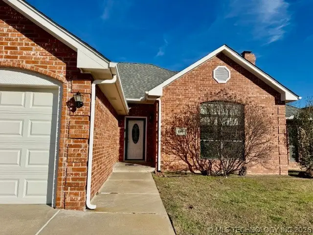 1508 Southern Hills Drive, Ardmore, OK 73401 - #3
