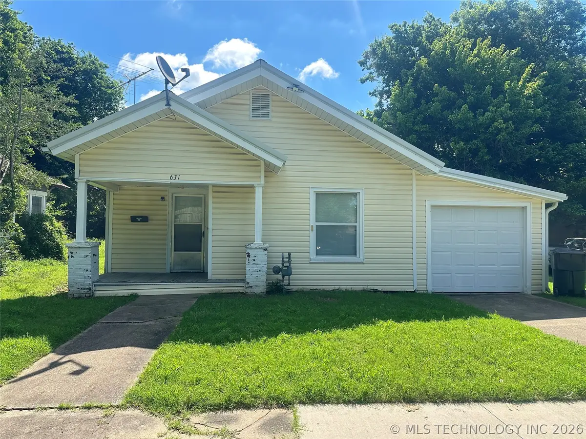 631 S Alabama Avenue, Okmulgee, OK 74447 - #1