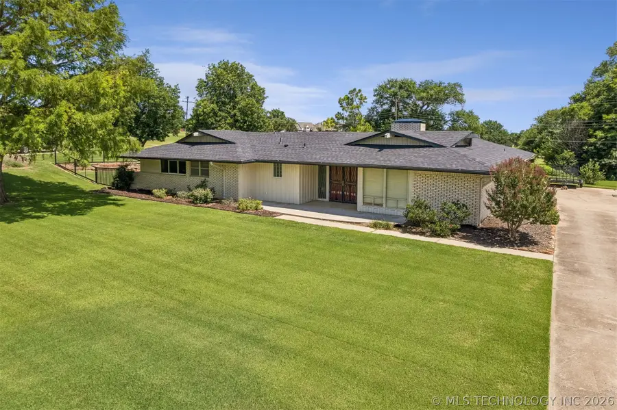 1621 Sunrise Lane, Ada, OK 74820 - #3
