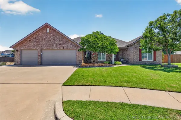 5592 Terri Court, Bartlesville, OK 74006