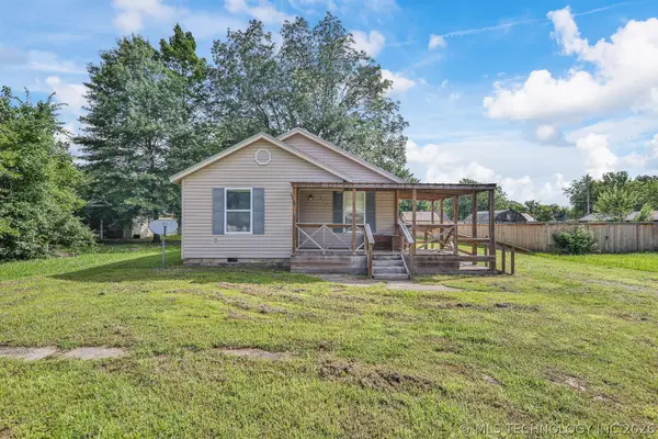 615 W 8th Street, Chelsea, OK 74016