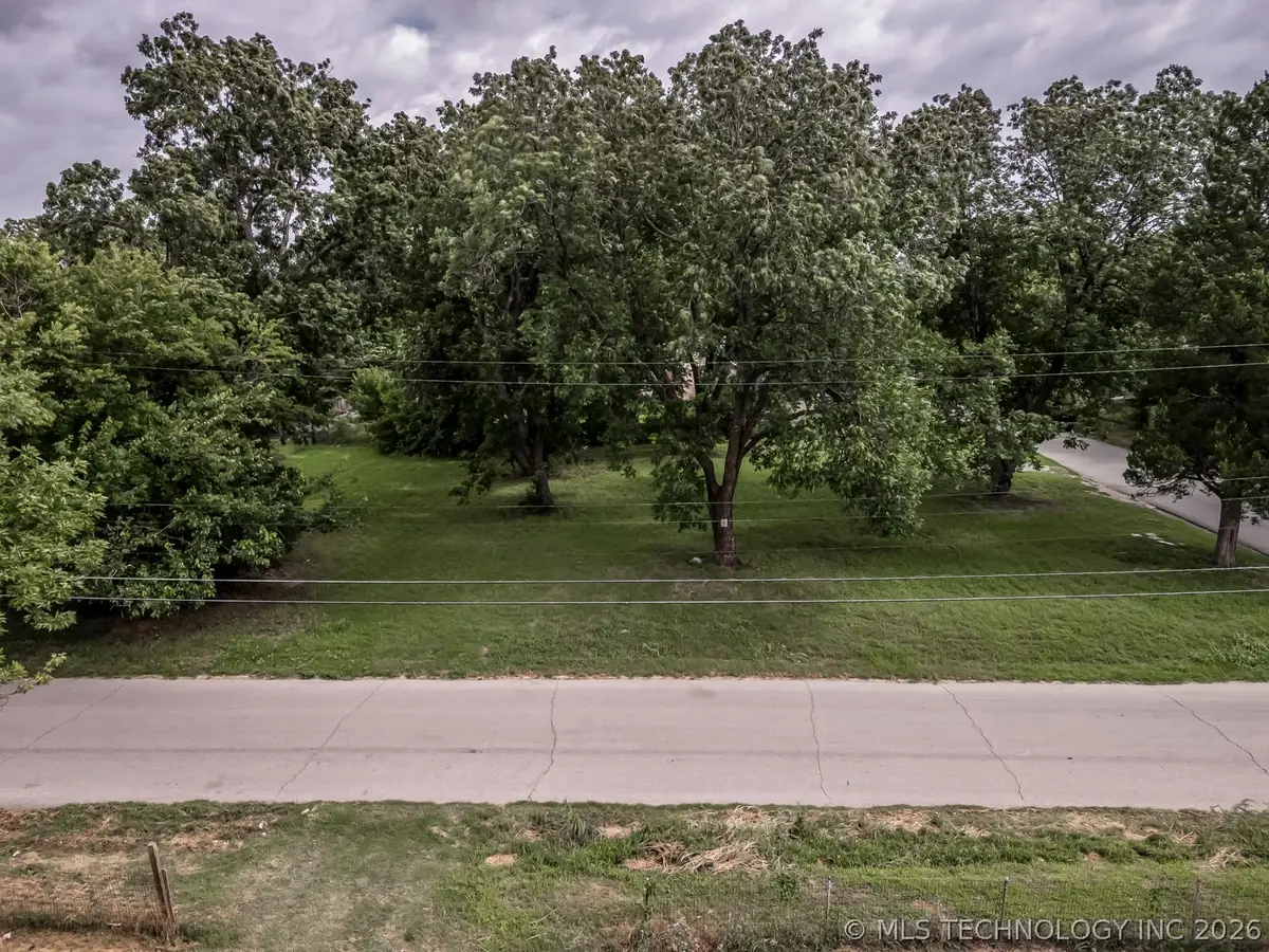 2230 N Columbia Avenue, Tulsa, OK 74110 - #1