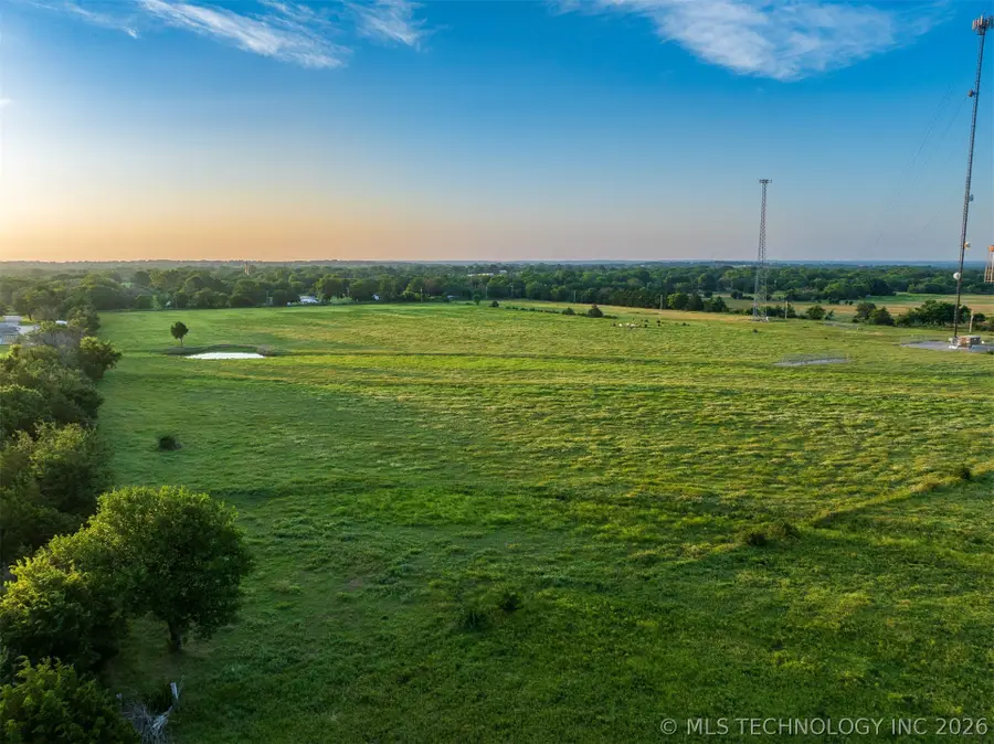 50 W Francis Street, Wetumka, OK 74883 - #3