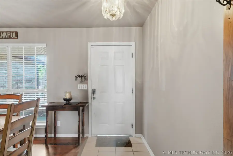 1302 W Orlando Street, Broken Arrow, OK 74011 - #3