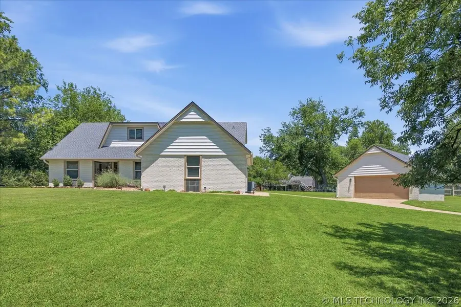 18013 E 93rd Street, Owasso, OK 74055 - #2