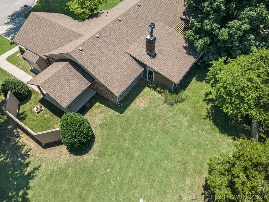 8404 Millwood Circle, Broken Arrow, OK 74011 - #3