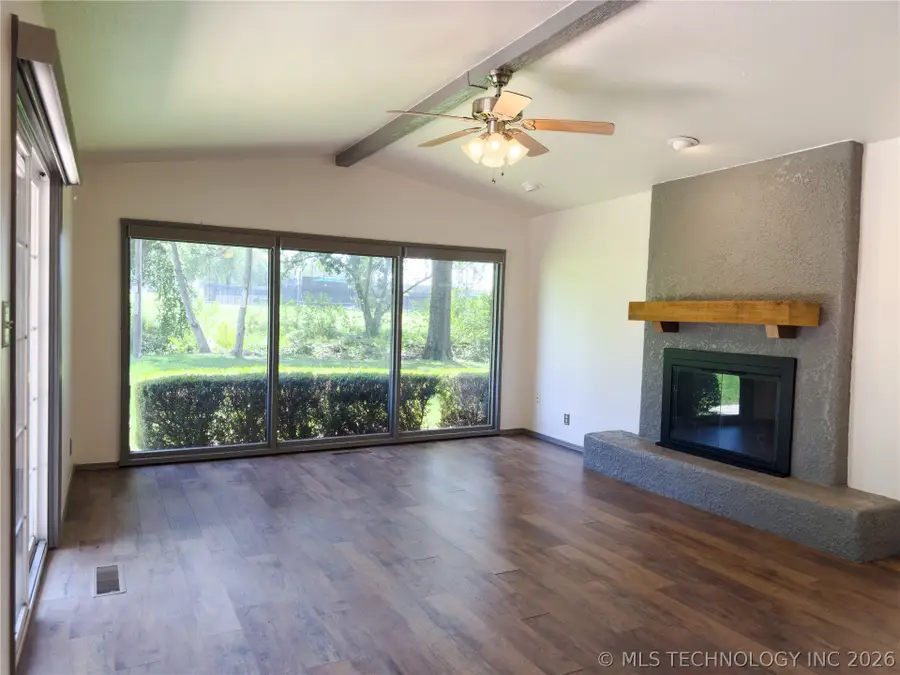 15921 E 131st Street S #2, Broken Arrow, OK 74011 - #3