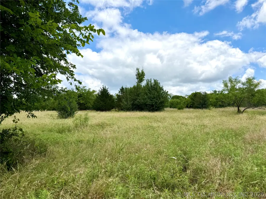 2 Pueblo Drive, Ardmore, OK 73401 - #2
