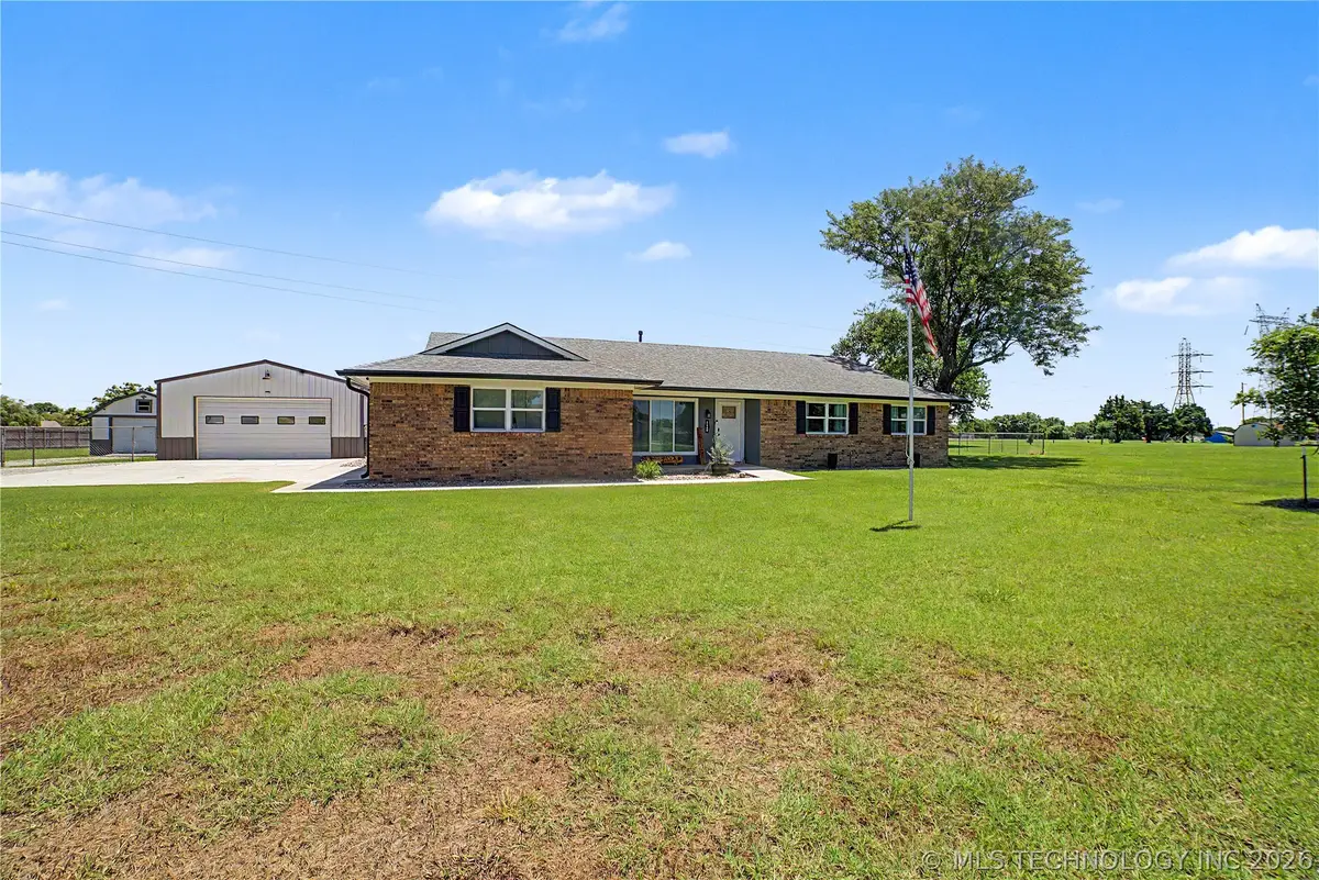 1120 S Sequoyah Drive, Oologah, OK 74053 - #1