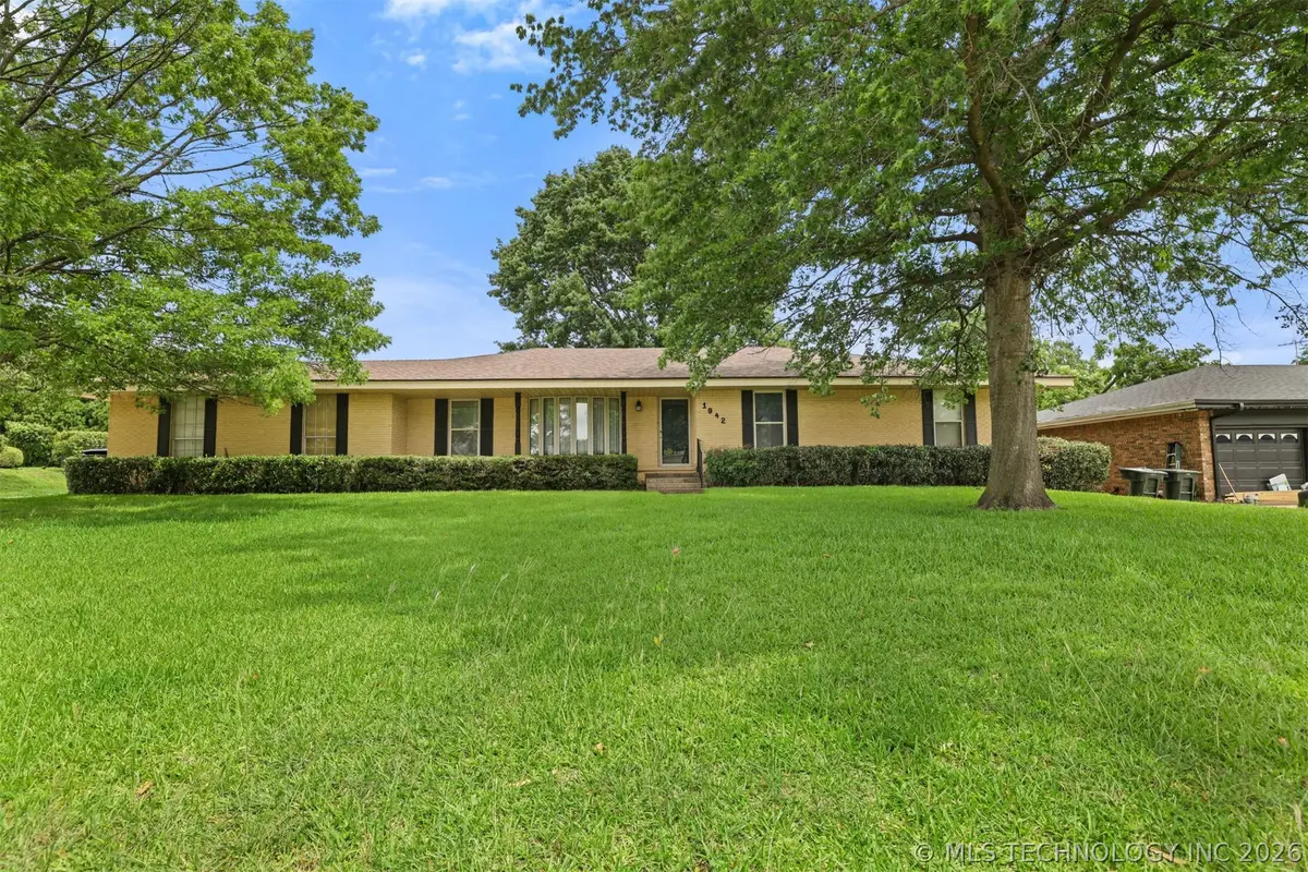 1942 W Locust, Durant, OK 74701 - #1