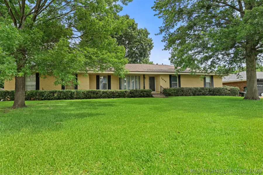 1942 W Locust, Durant, OK 74701 - #2