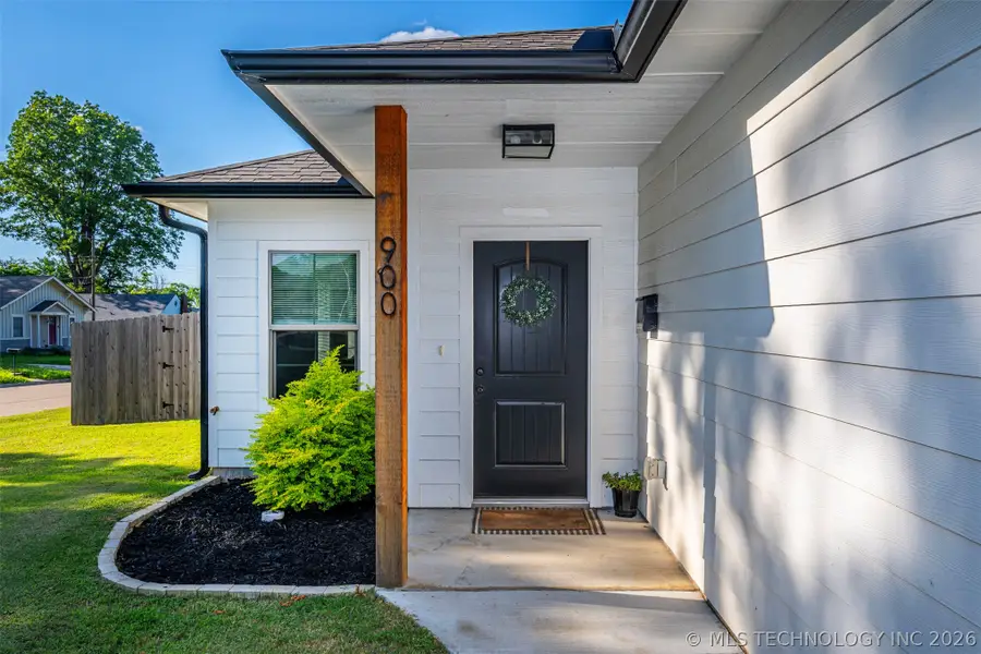 900 E 6th, Ada, OK 74820 - #2