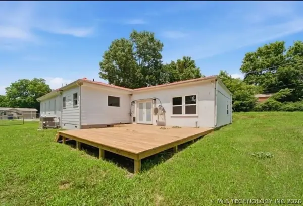 235 S Hickory Street, Nowata, OK 74048