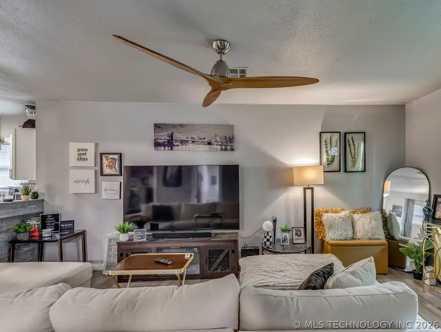 513 E Young Place, Tulsa, OK 74106 - #3
