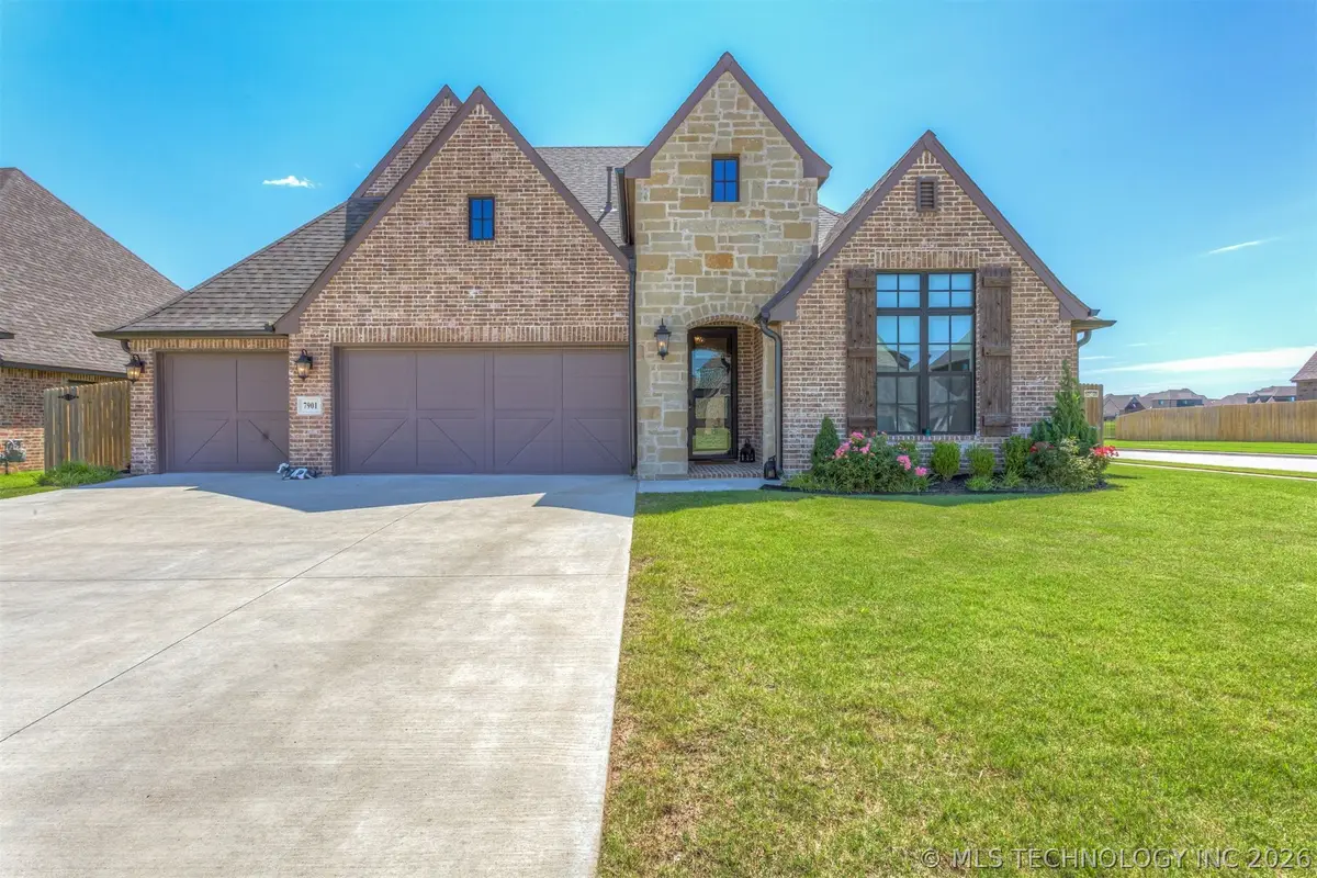 7901 N 147th East Avenue, Owasso, OK 74055 - #1