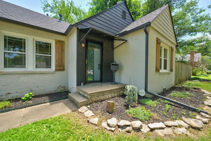 1211 S Pittsburg Avenue, Tulsa, OK 74112 - #2