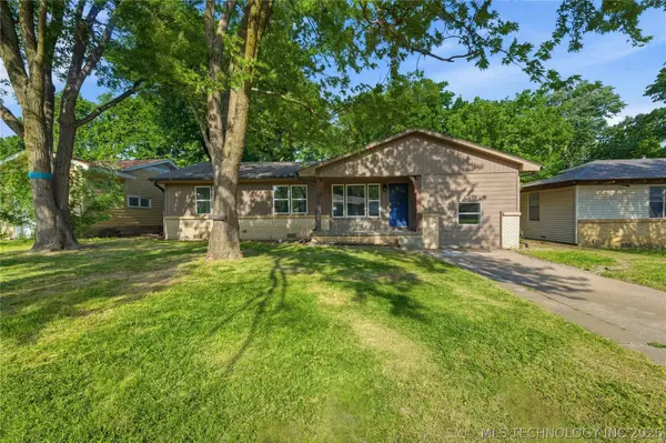 543 SE Wilshire Avenue, Bartlesville, OK 74006