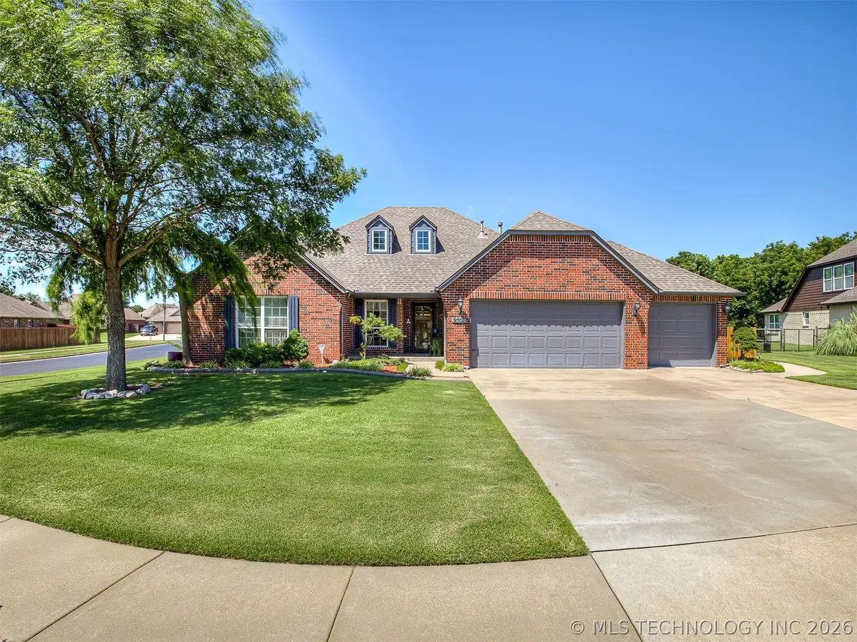 9501 N 95th East Court, Owasso, OK 74055 - #1