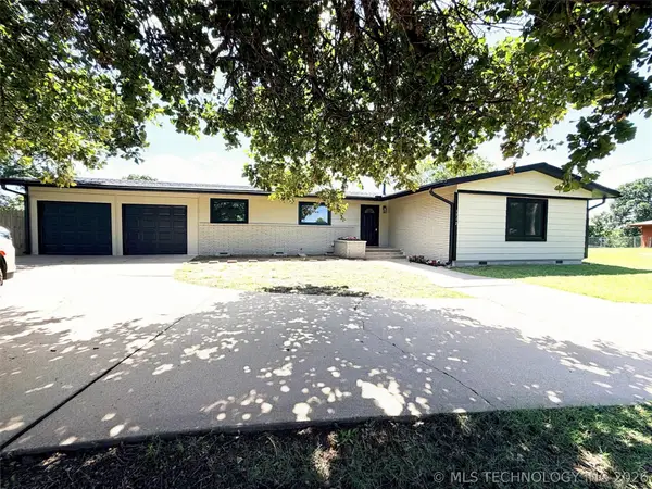 1312 Hillcrest Drive, Henryetta, OK 74437