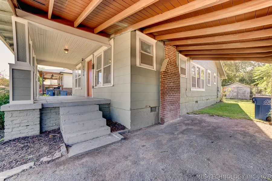 2520 E 7th Street, Tulsa, OK 74104 - #2
