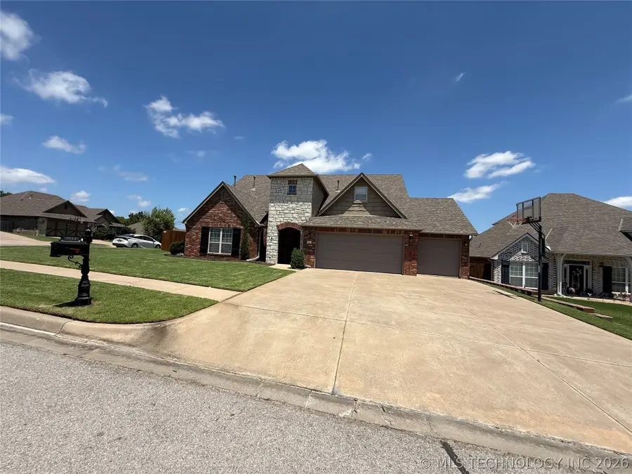 831 W 148th Street S, Glenpool, OK 74033 - #2