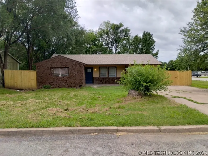 204 E 58th Street N, Tulsa, OK 74126 - #1