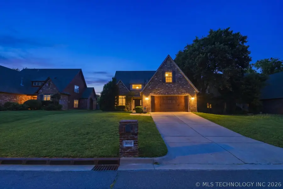 8703 E 95th Place, Tulsa, OK 74133 - #2