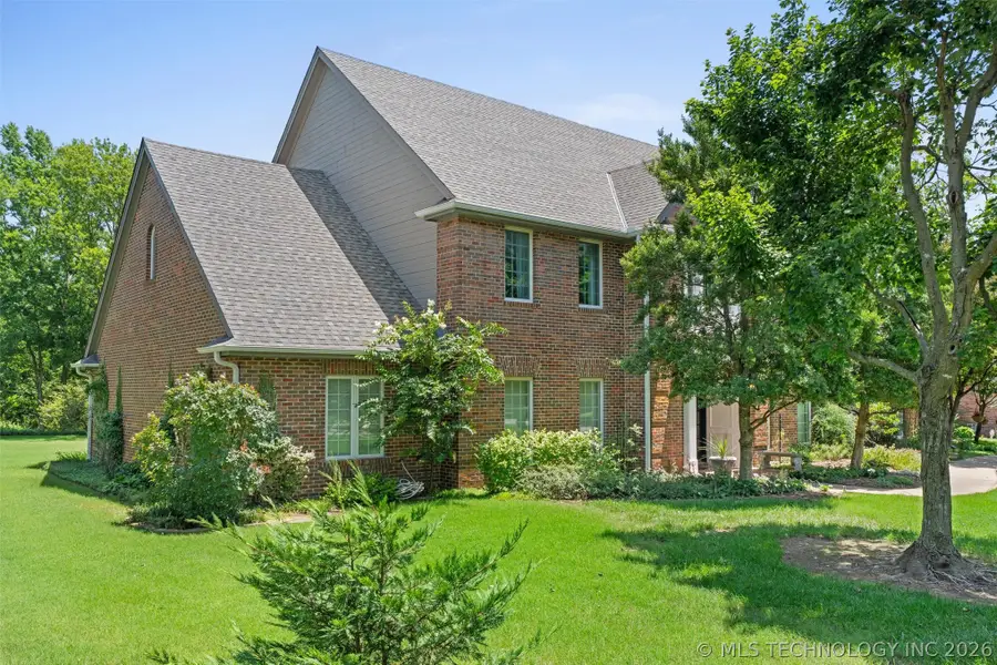 3000 Candlestick Court, Bartlesville, OK 74006 - #2