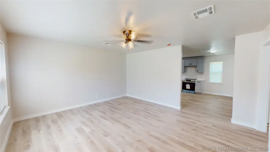 1004 S Highland, Ada, OK 74820 - #3