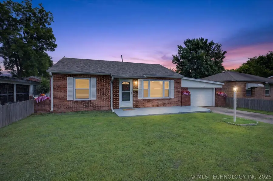 322 SE 5th Street, Pryor, OK 74361 - #2