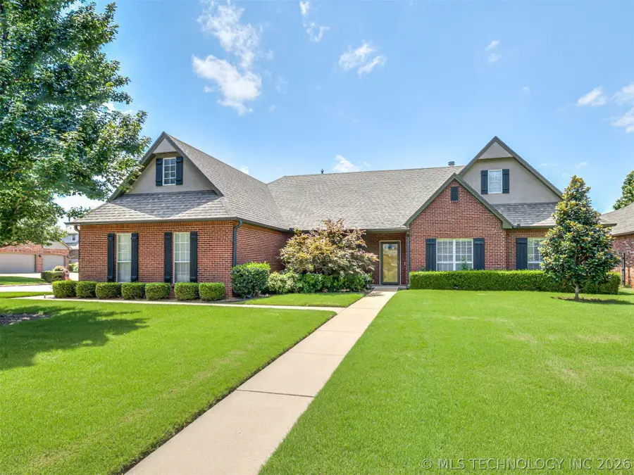 10236 S Evanston Place, Tulsa, OK 74137 - #2